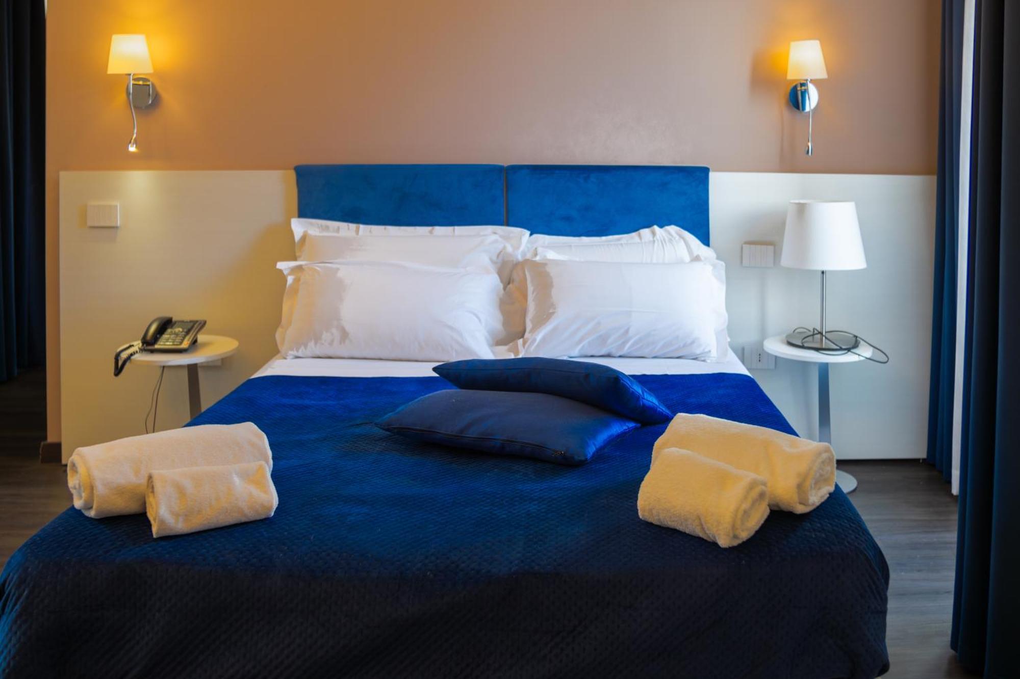 Hotel Palazzo Cappuccini Art Relais Napoli Esterno foto