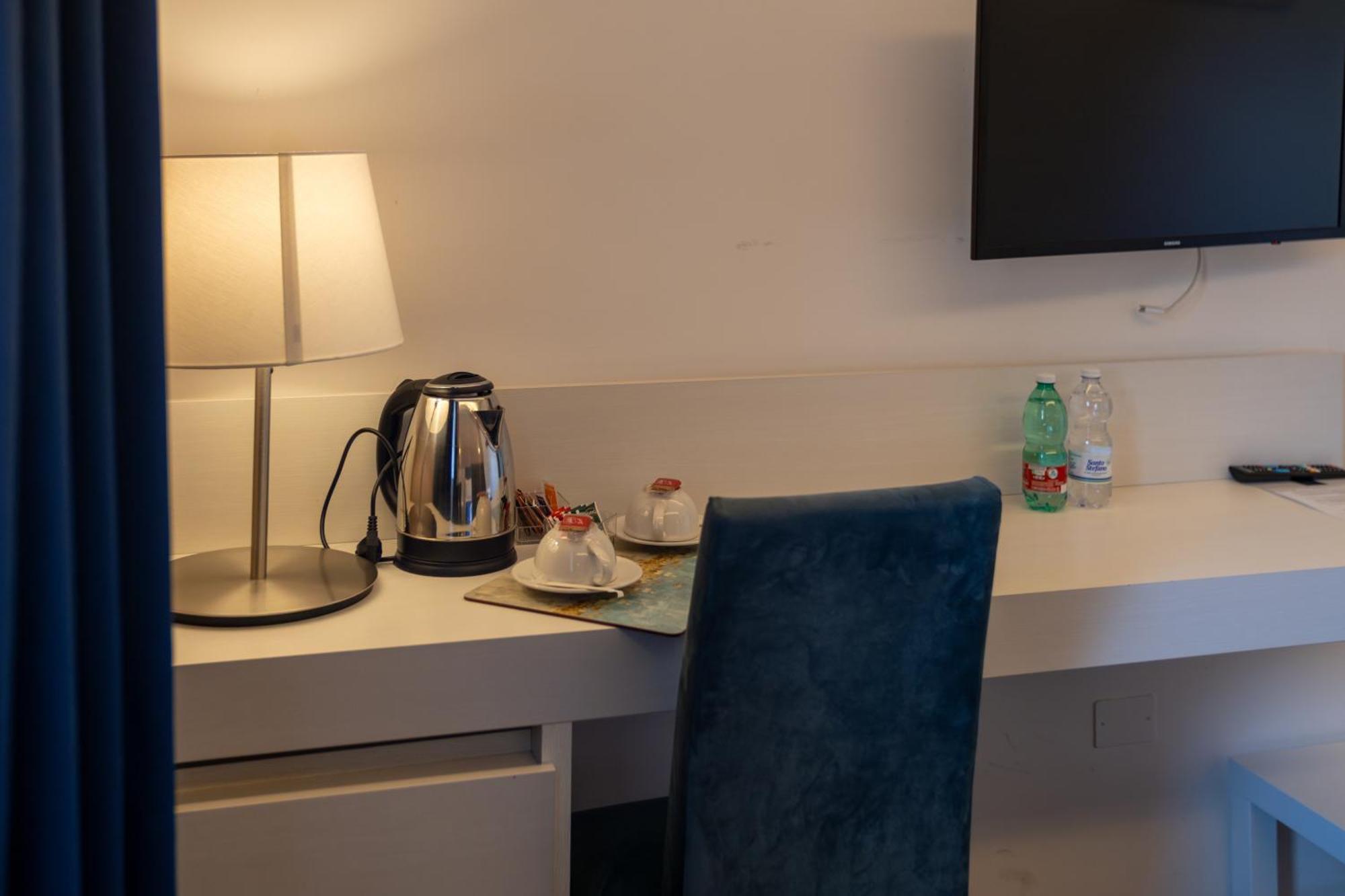 Hotel Palazzo Cappuccini Art Relais Napoli Esterno foto