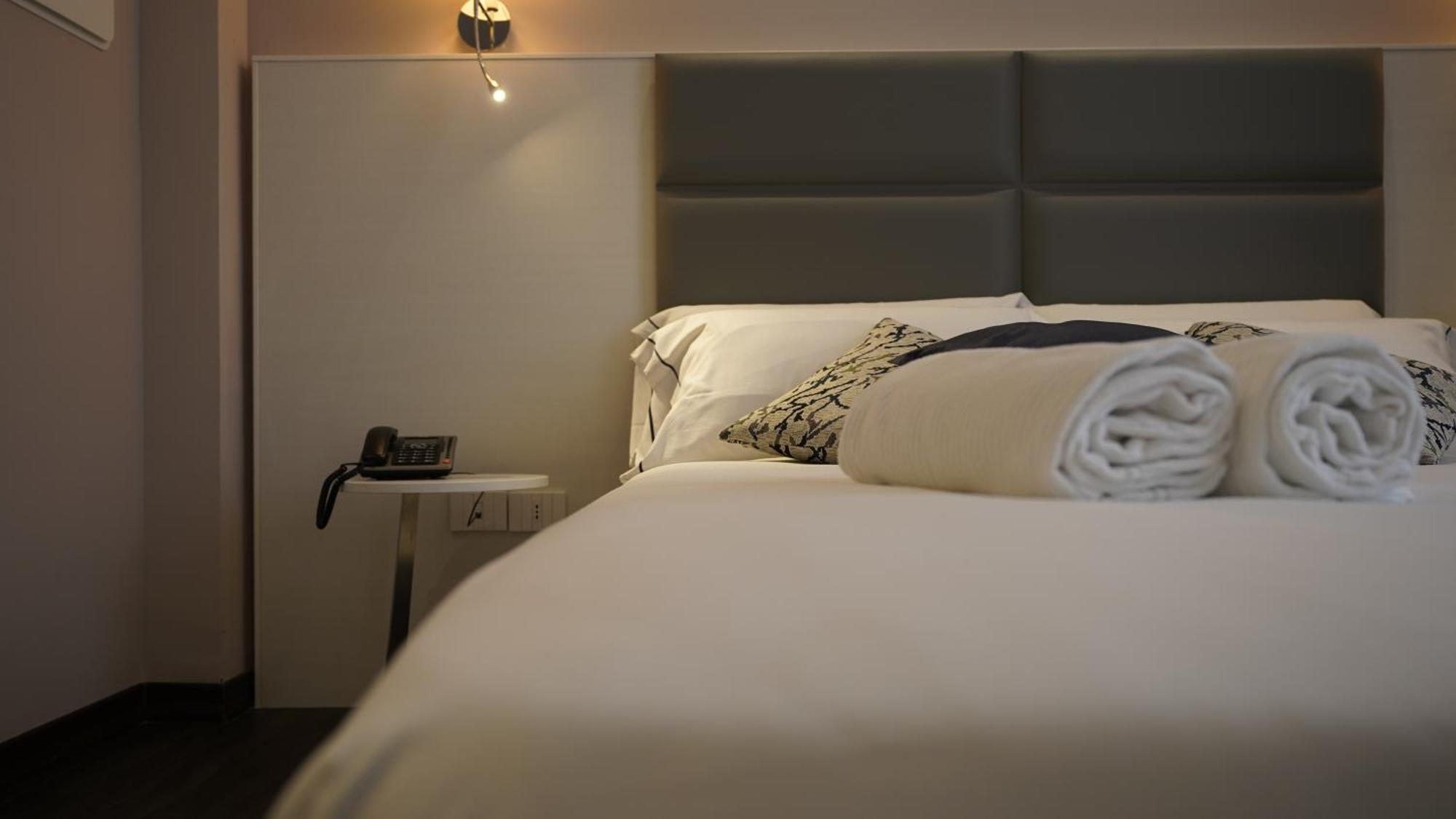 Hotel Palazzo Cappuccini Art Relais Napoli Esterno foto